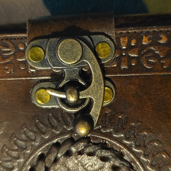 ♥️BUY 2 GET 1 FREE  EARTHBOUND Handmade Leather Journal God's Eye ~ 6" x 9" - Picture 7 of 9